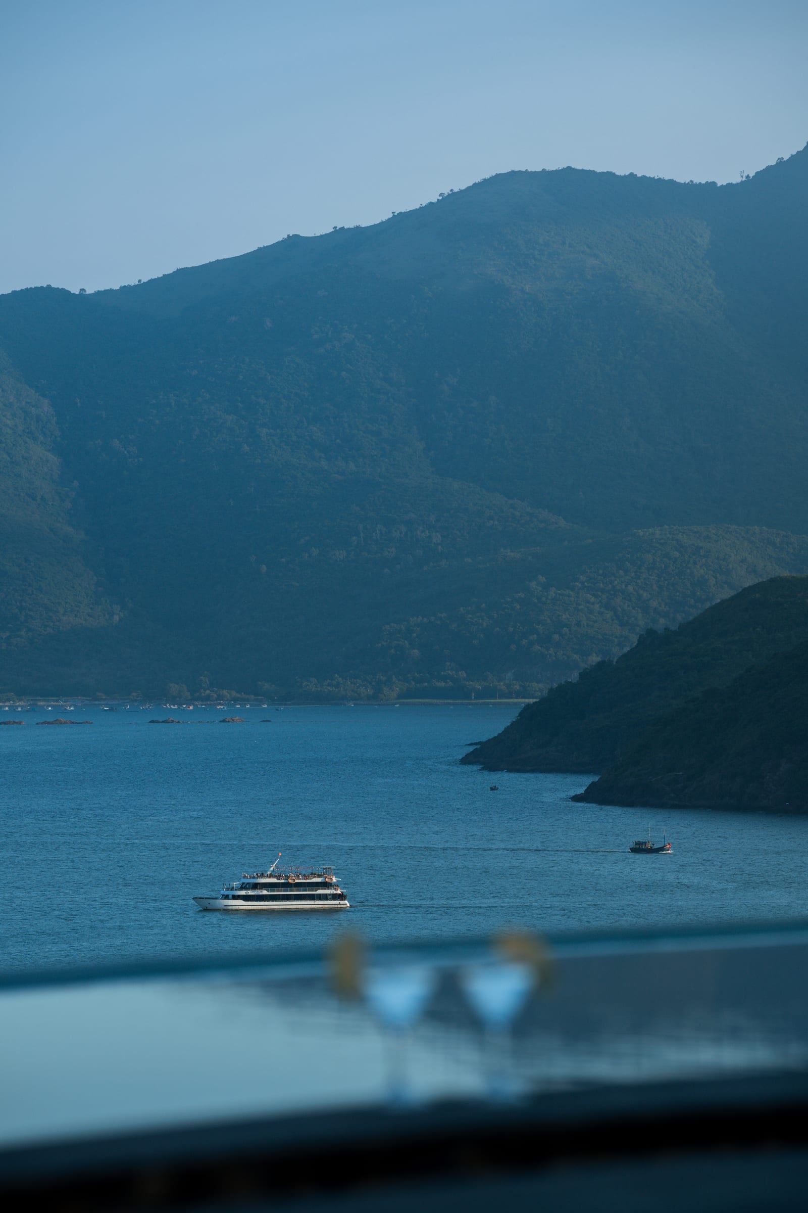 View vịnh Nha Trang