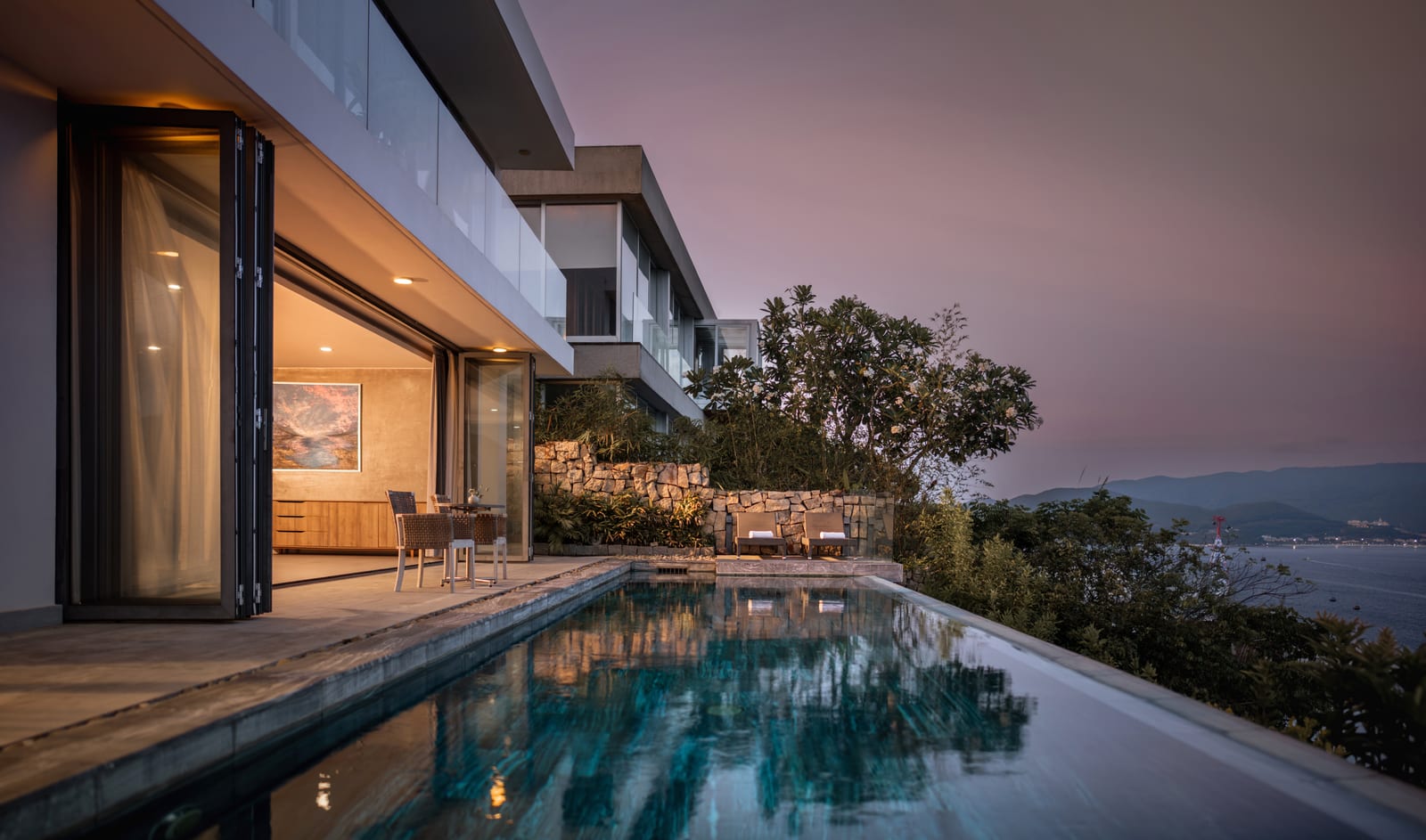 Pool villa đêm